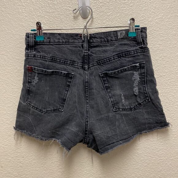 BDG Girlfriend High Rise Shorts Size 28 - Picture 5 of 5